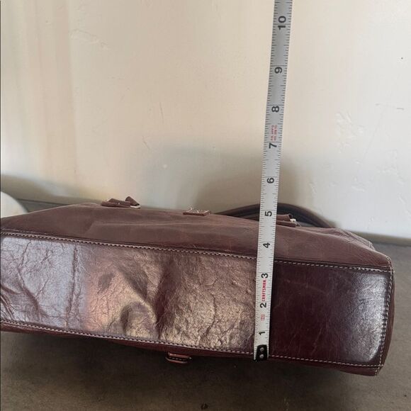 VINTAGE Helen Welsh Brown Leather Shoulder Handbag Silver-Tone Casual Baguette - Picture 9 of 12